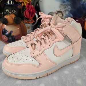 Nike Dunk High Crimson Tint  Shoe   Size 9